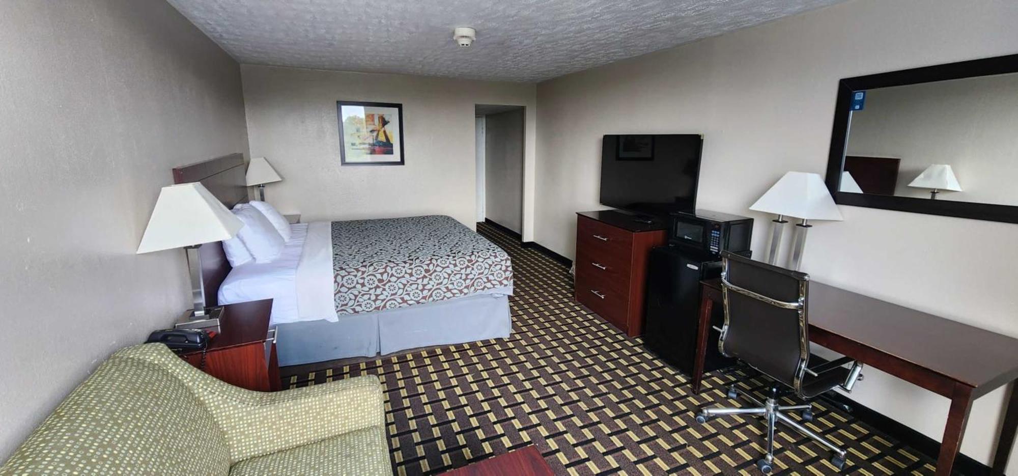 Days Inn By Wyndham Fort Wright Cincinnati Area Exterior foto