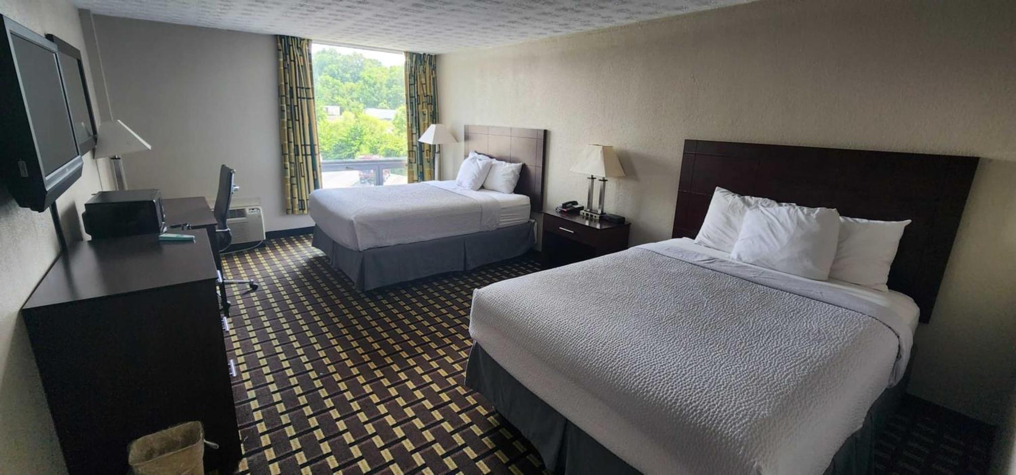 Days Inn By Wyndham Fort Wright Cincinnati Area Exterior foto
